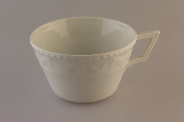 Teetasse einzeln - KPM Berlin - Kurland - Dekor weiß