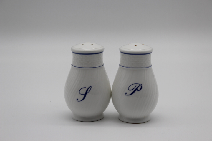 Salz- & Pfefferstreuer 2 tlg. - Villeroy & Boch / Heinrich - Coburg