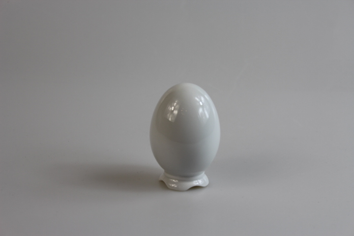 O803 - Ei auf Fuß - 7 cm
