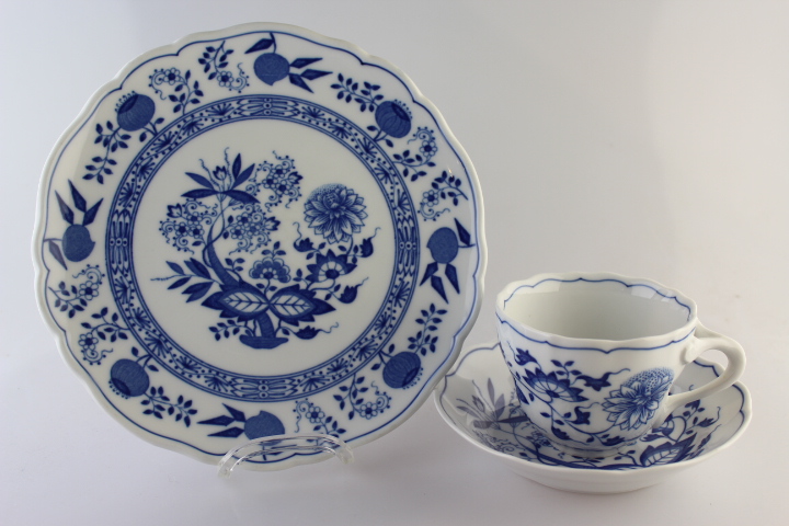 Kaffeegedeck glatter Teller