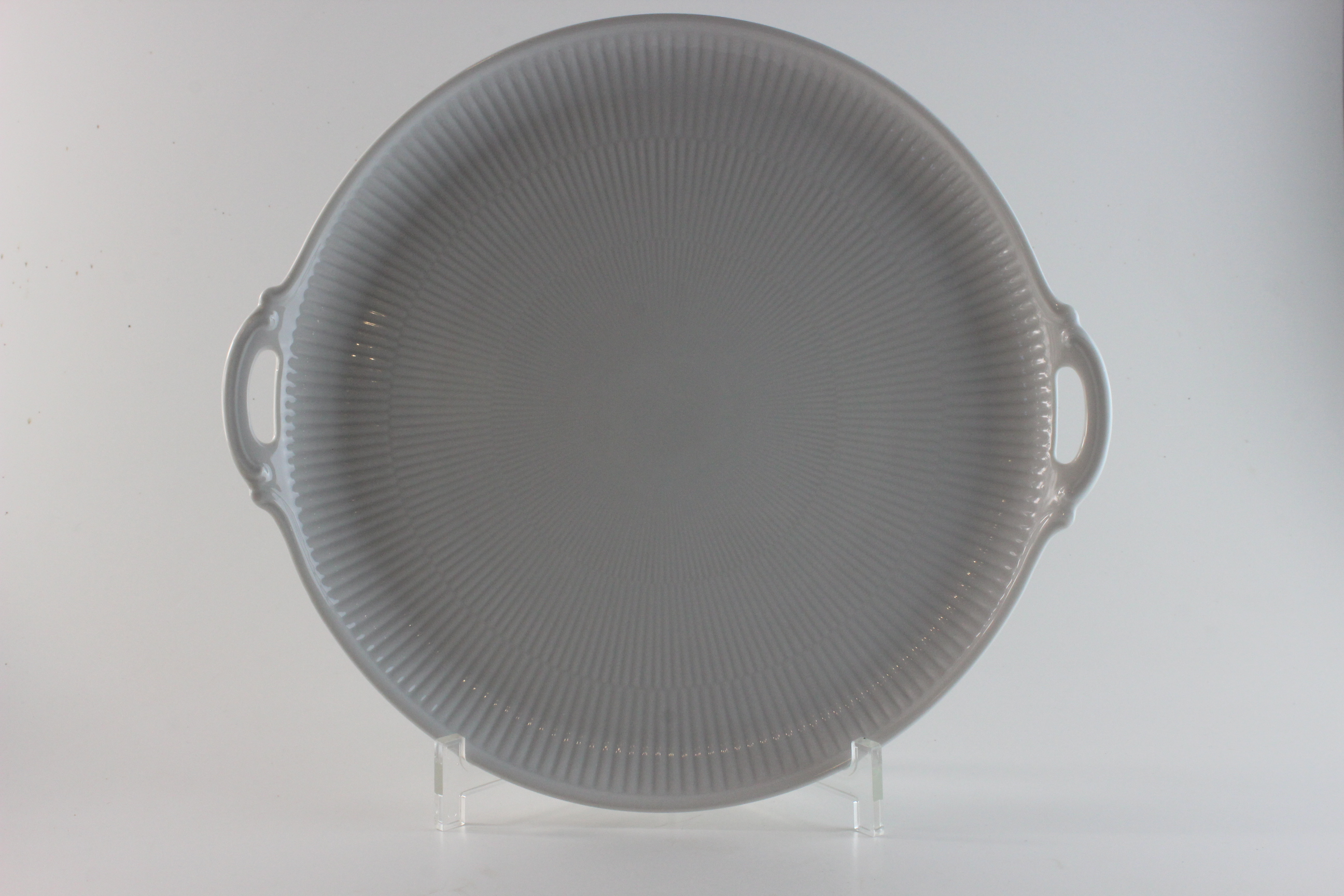 Kuchenteller mit Griffen - Heinrich - Residenz / weiß