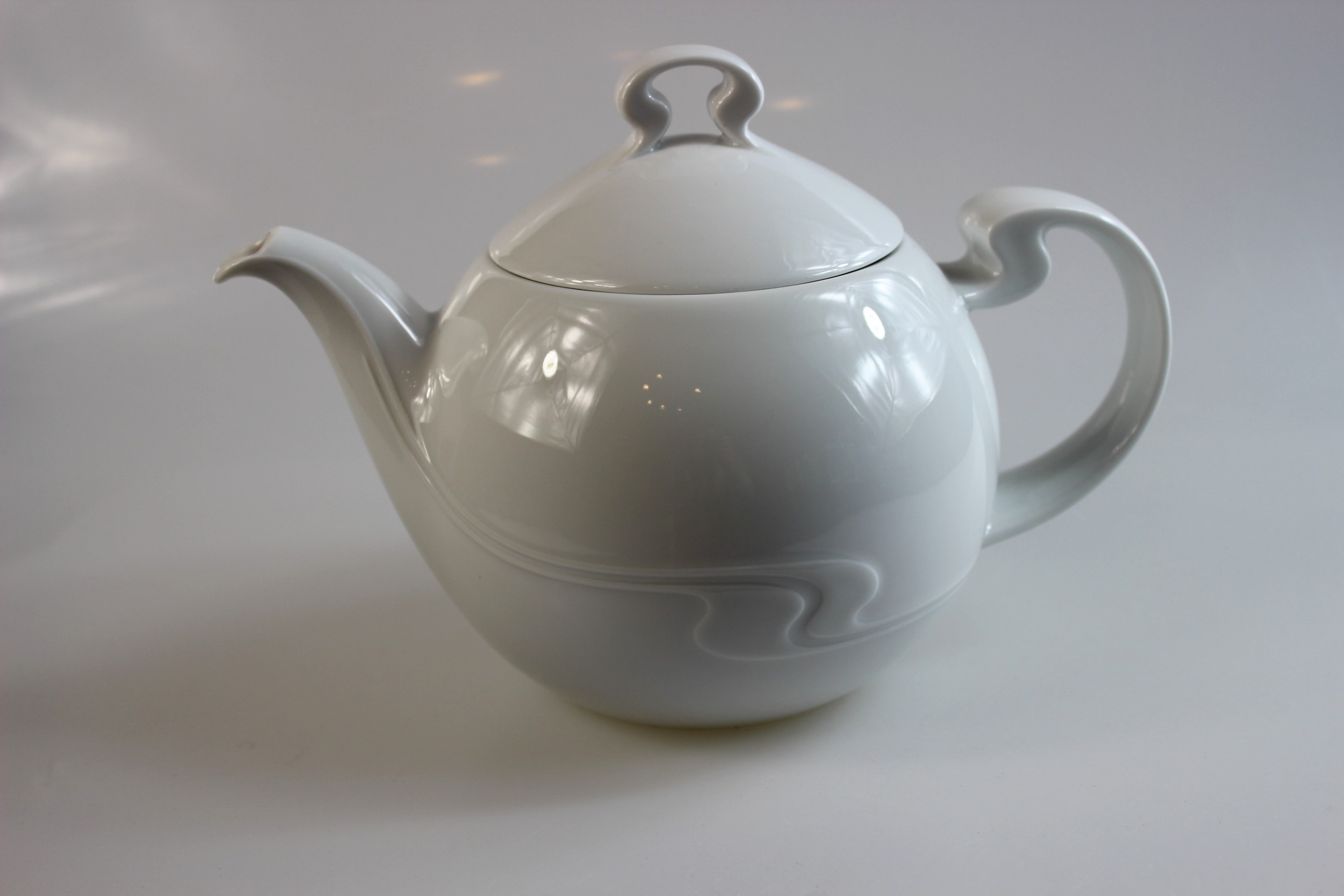 Teekanne - Rosenthal - Asimmetria - Weiß