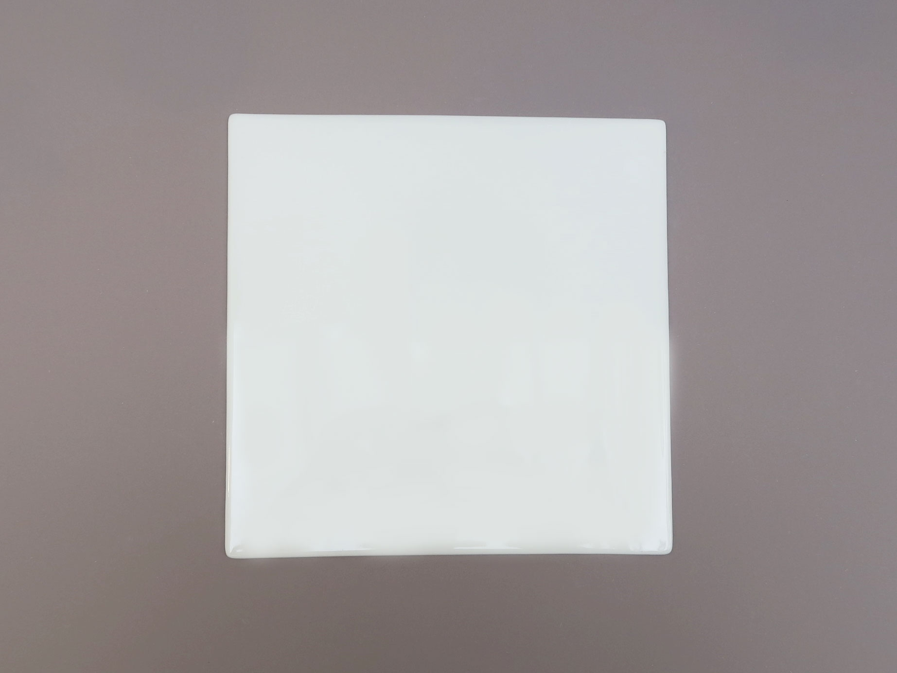 4453 - Platte 20,5 cm x 20,5 cm