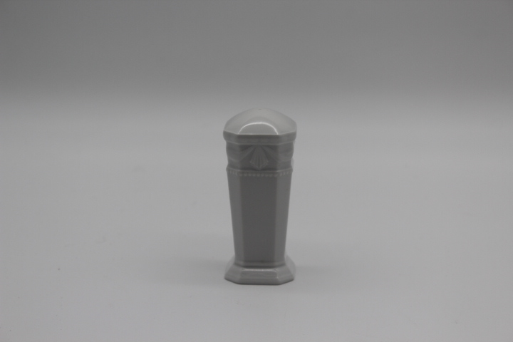 Pfefferstreuer - KPM Berlin - Kurland - Dekor weiß