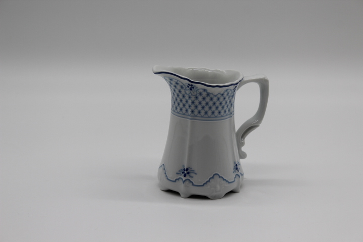 Sahnekännchen - Hutschenreuther - Baronesse - Estelle blau