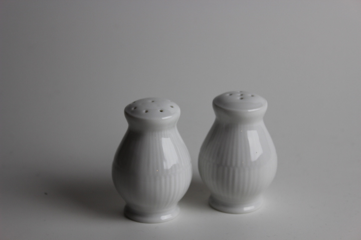 Salz- und Pfefferstreuer - Heinrich - Residenz / weiß