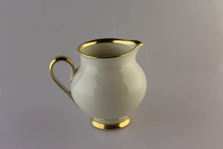 Sahnekännchen 8,5 cm - Fürstenberg - Goldrand 01575