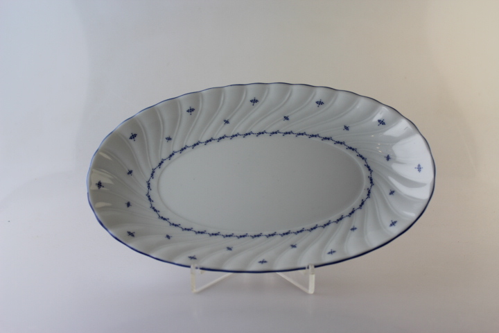 Beilagenplatte 23,5 -  Seltmann Weiden - Regina - Mücke mit Blauen Rand