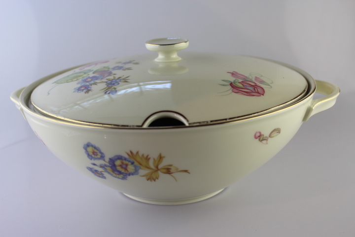 Terrine - Heinrich - Anmut - Wiesenblume