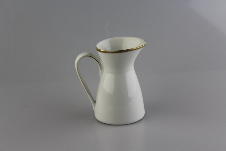 Sahnekännchen klein - Rosenthal - Form 2000 - polierter Goldrand
