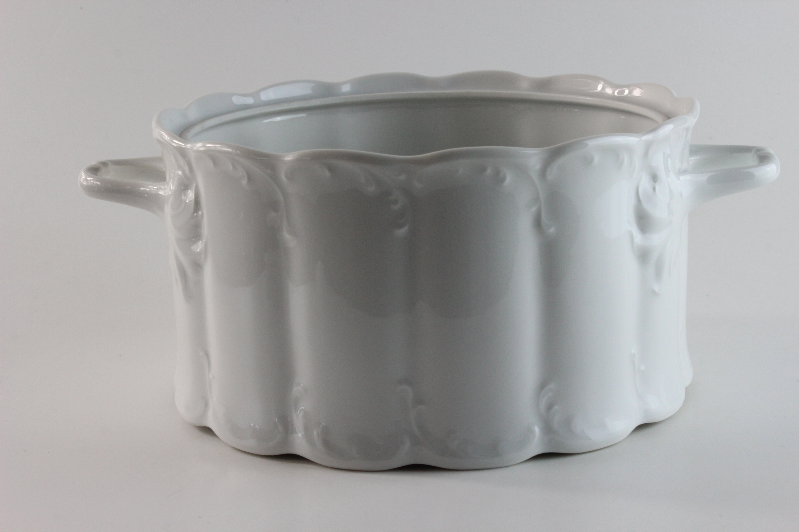 kleine Terrine (ohne Deckel) - Rosenthal - weiß