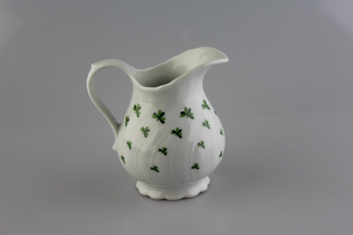 Sahnekännchen-  Seltmann Weiden - Regina - Mücke mit Blauen Rand