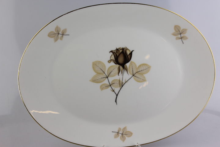 Fleischplatte 33 cm - Rosenthal - Form 2000 - Schattenrose