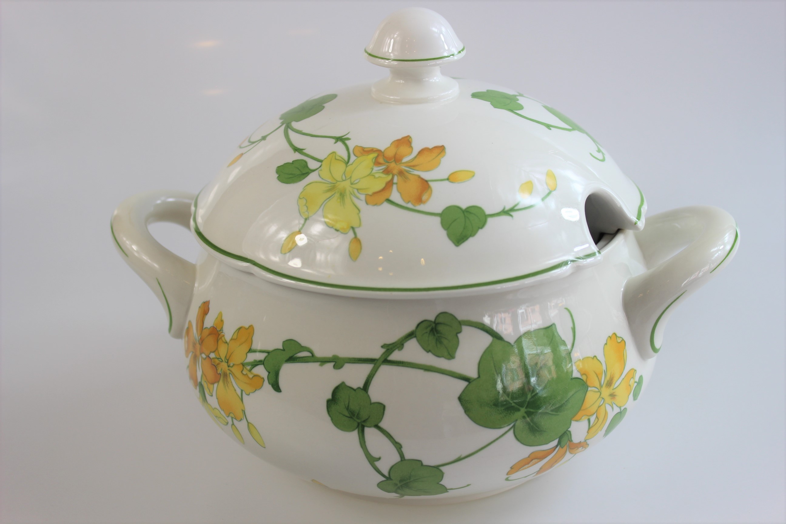 Suppenterrine - Villeory & Boch - Geranium