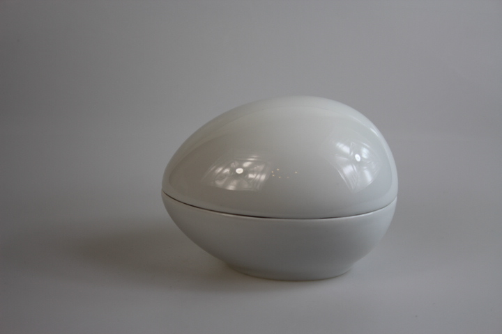 4110 - Ei Dose liegend - 13 cm