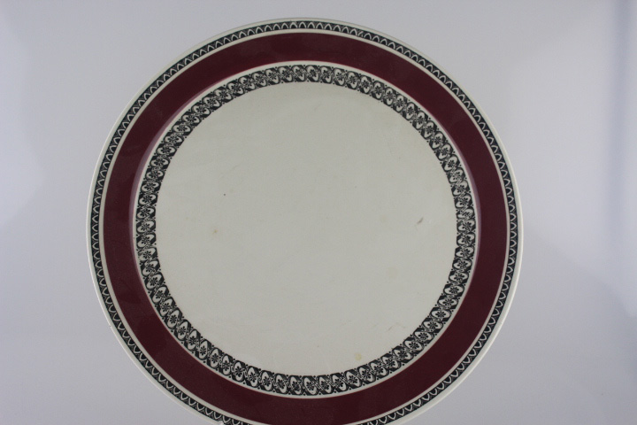 großer Kuchenteller