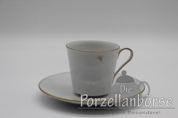 Kaffeetasse 2 tlg. - KPM Berlin - Feldblume - Feldblume auf Bord mit Insekt