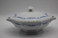 Deckelschüssel - Maria - Rosenkante blau Deckelschüssel - Maria - Rosenkante blau