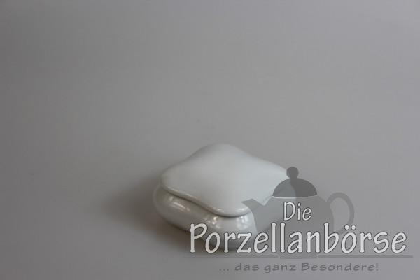 4370 - Dose eckig - 7,5 cm
